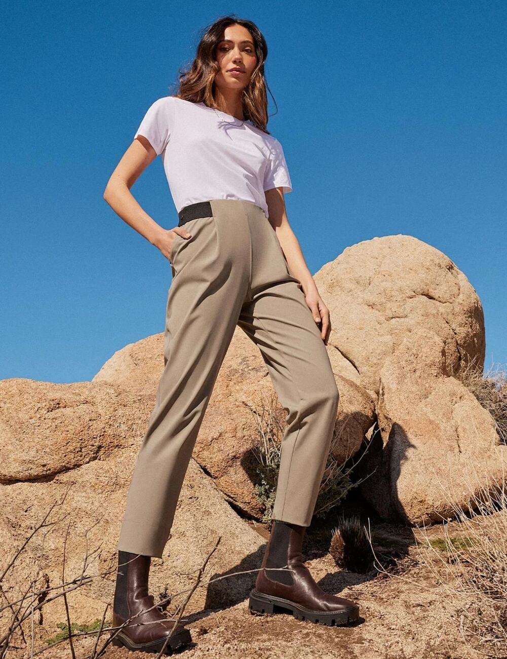 A DAY Turn It Around Pants in Khaki Size XL